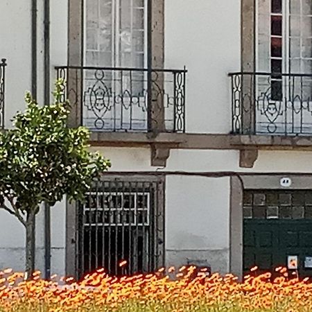 Family Adams House Hostel Braga Exterior photo